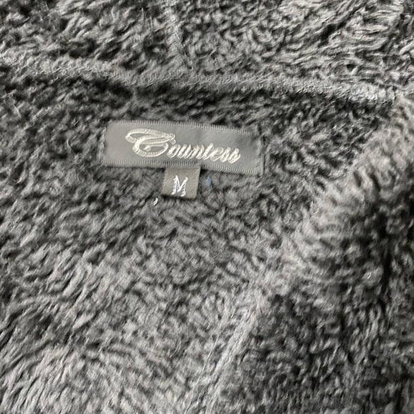 Full fuzzy cardigan - Picture 3 of 3